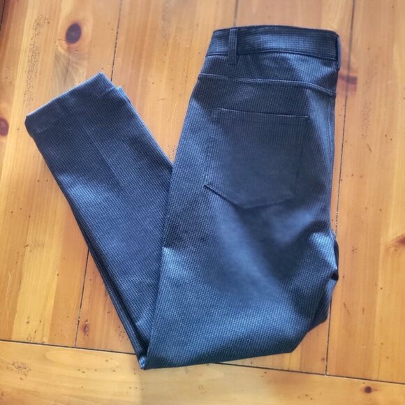 DKNY Women's Houndstooth Ponte Stretch Ankle 5-Pocket Pants - Tapered Leg Size M - Picture 10 of 13